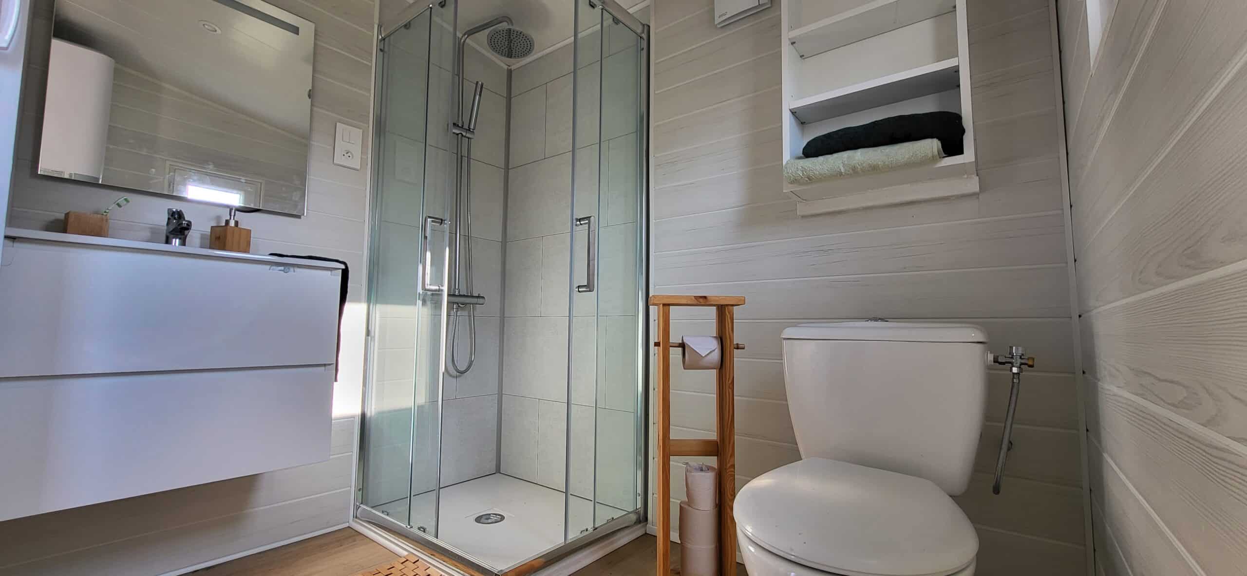 tiny-house-intérieur-salle-de-bain-gabriel