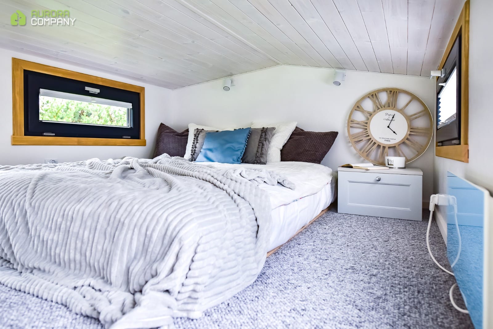 tiny-house-aurora-sunshine-chambré-blanche