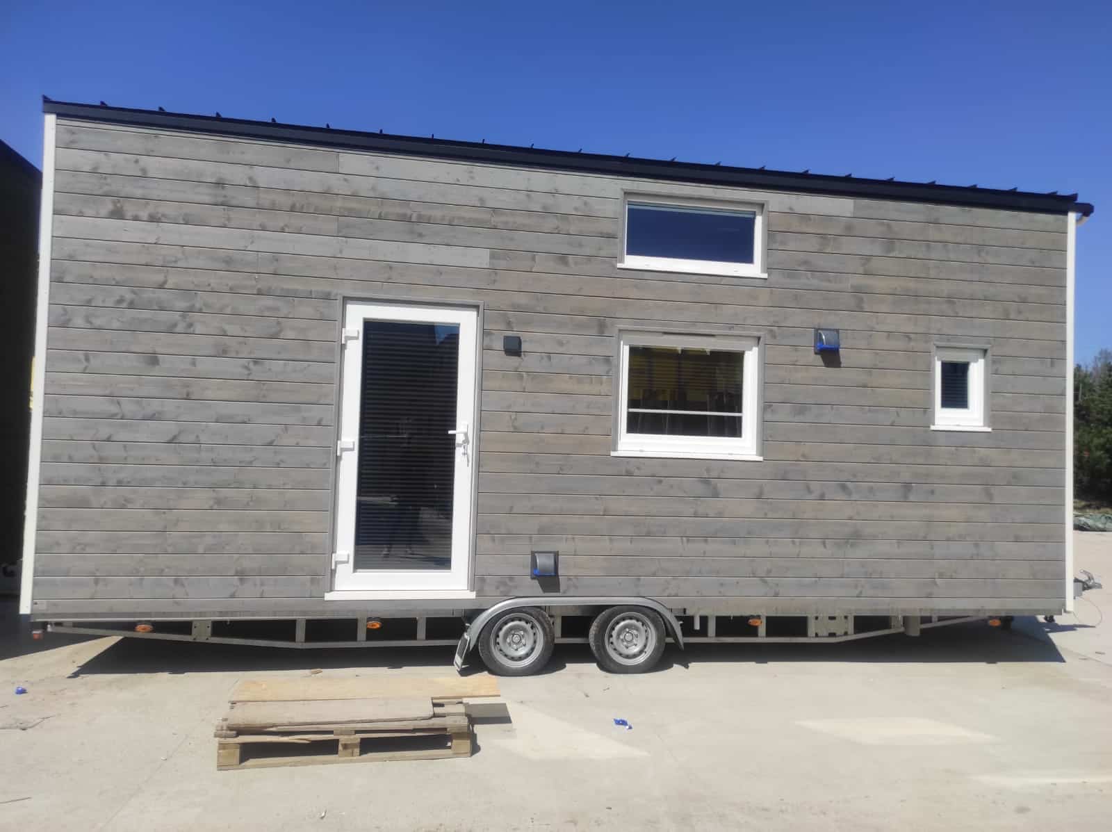 tiny-house-aurora_porto-exterieur-gris